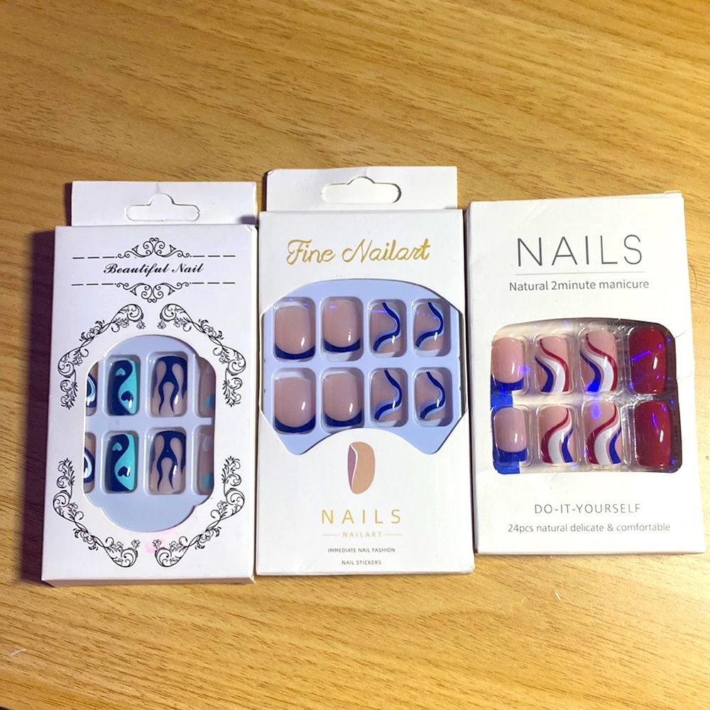 3pc set press on nails NEW (includes gel sick ons and nail files in each pack)